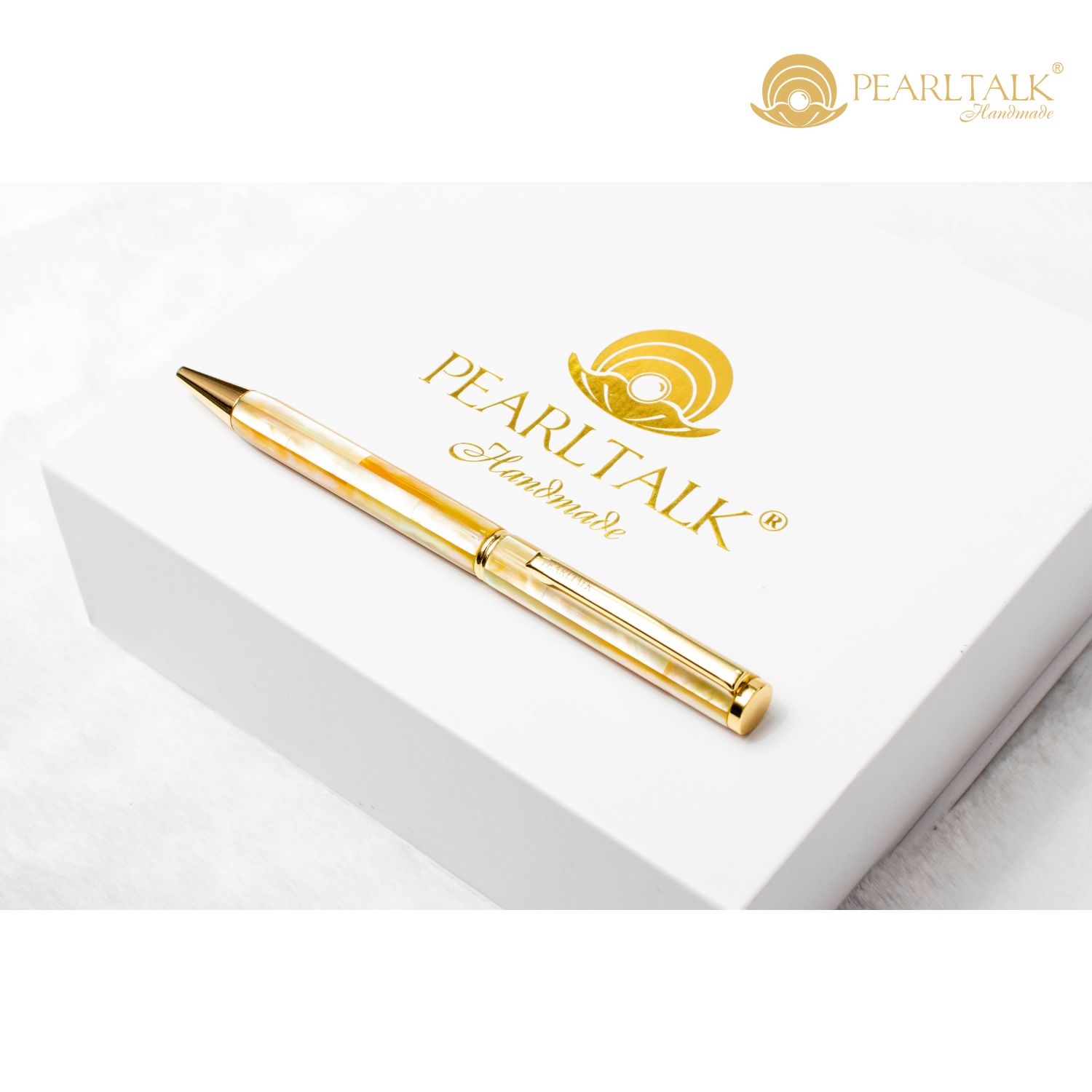 BÚT 04 VIP - VÀNG SOUTHSEA&nbsp;(Tặng kèm đế cắm bút trị giá 1.500.000Đ)